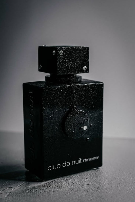 Club de Nuit Intense Men – powerful long‑lasting oil-based fragrance available at Aromatix by Qasim